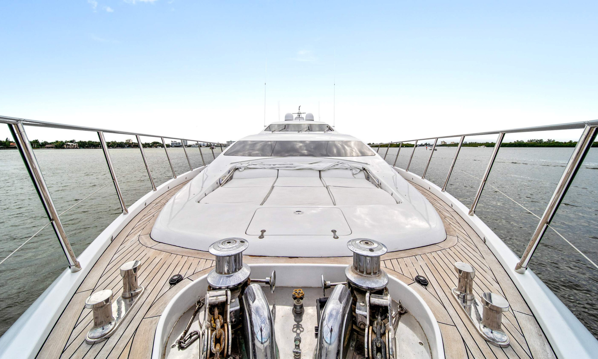 MANGUSTA 105