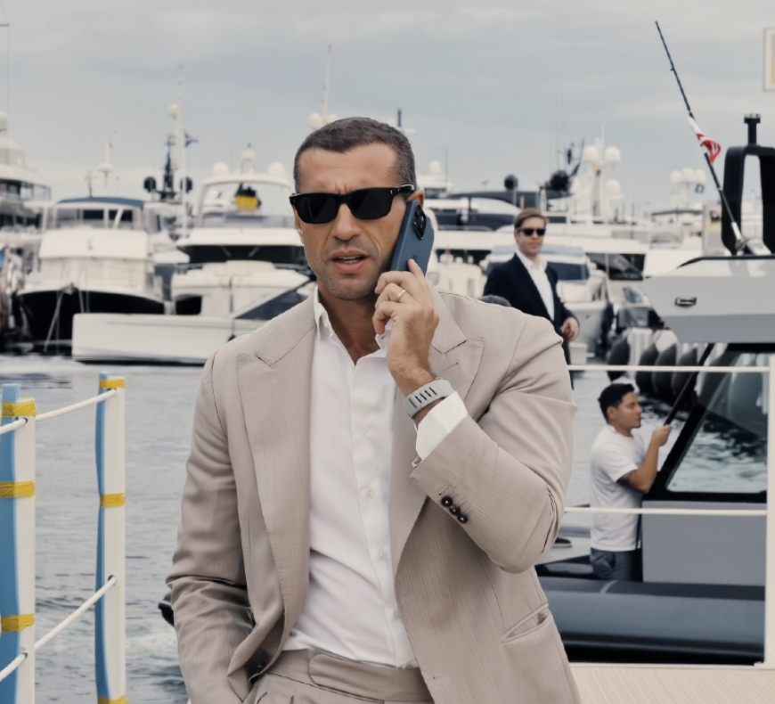 The Billion-Dollar Yacht Is Coming